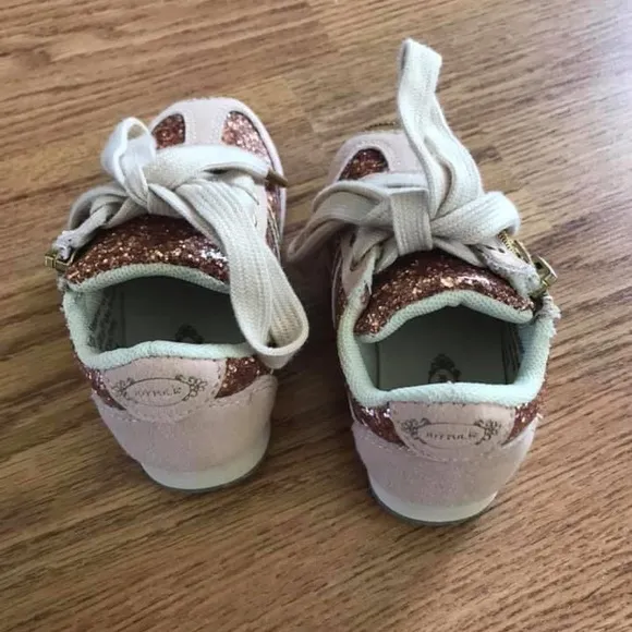 NWOT Joyfolie Rose Gold Pink Sneakers