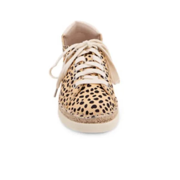 NWT!  Dolce Vita leopard shoes, size women’s 7.5