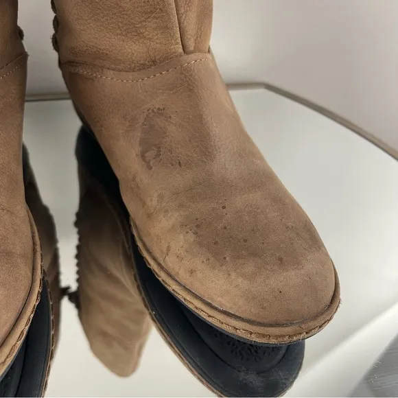 OLUKAI Tan Nubuck Leather Suede O Waho Whipstitch Tassel Slip On Mid Calf Boots