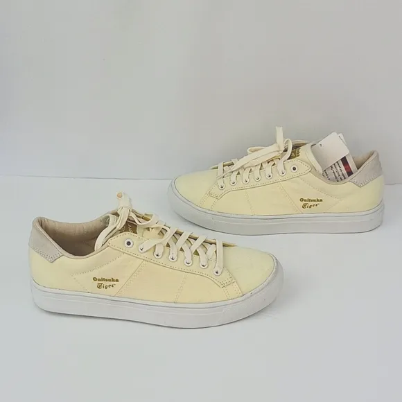 Onitsuka Tiger Lawnship 2.0 Sneaker Cream Size 4.5