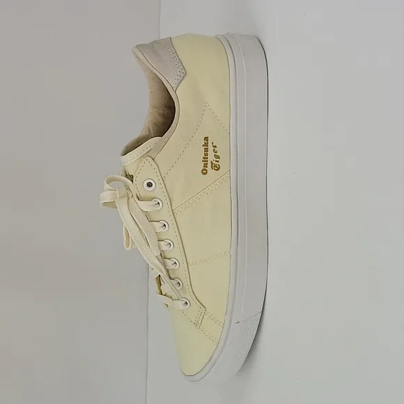 Onitsuka Tiger Lawnship 2.0 Sneaker Cream Size 4.5