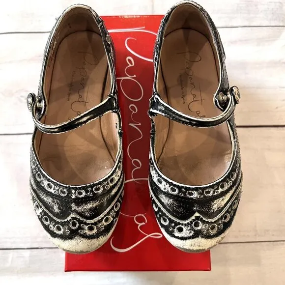 Papanatas By Eli Black &amp; White Brushed Wingtip Shoes