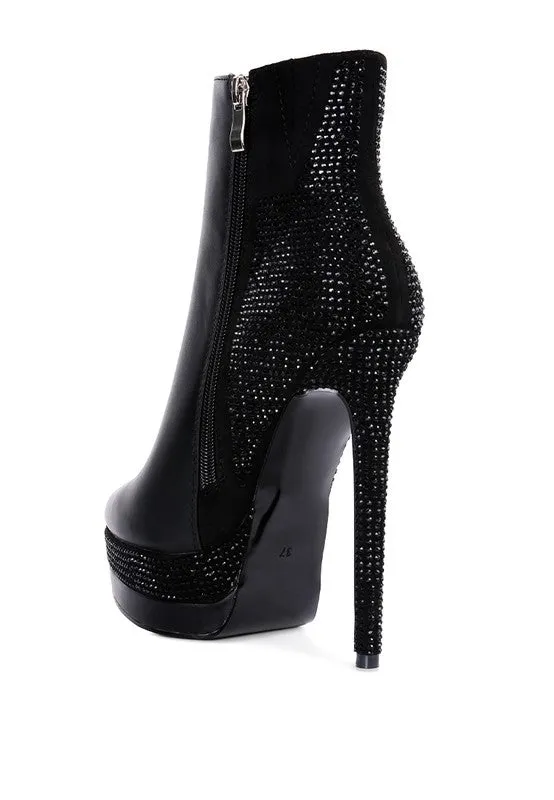 Platform Set High Heeled Ankle Boot