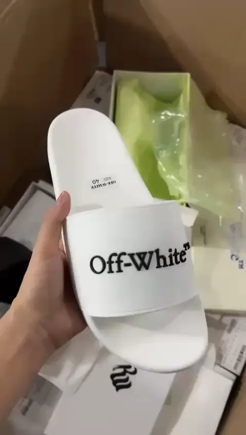 Premium Embossed Logo White  Sleeper
