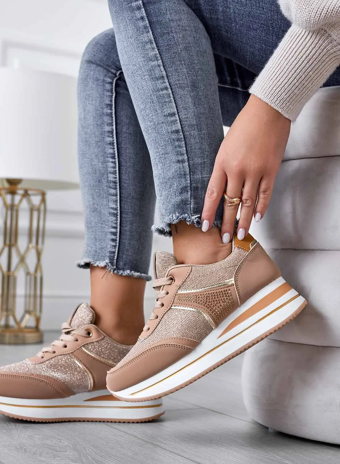 Sneakers fango con inserti glitter