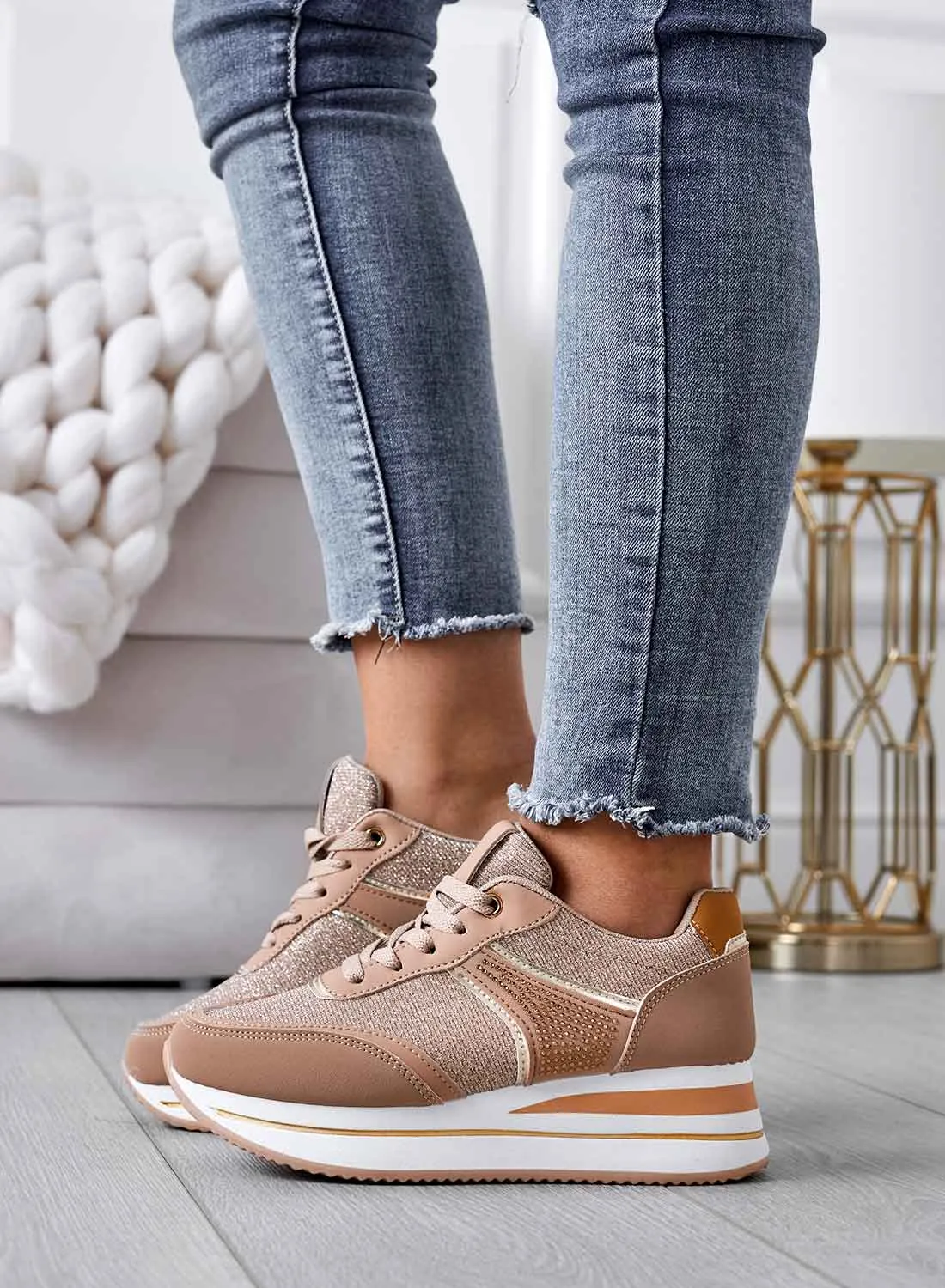 Sneakers fango con inserti glitter