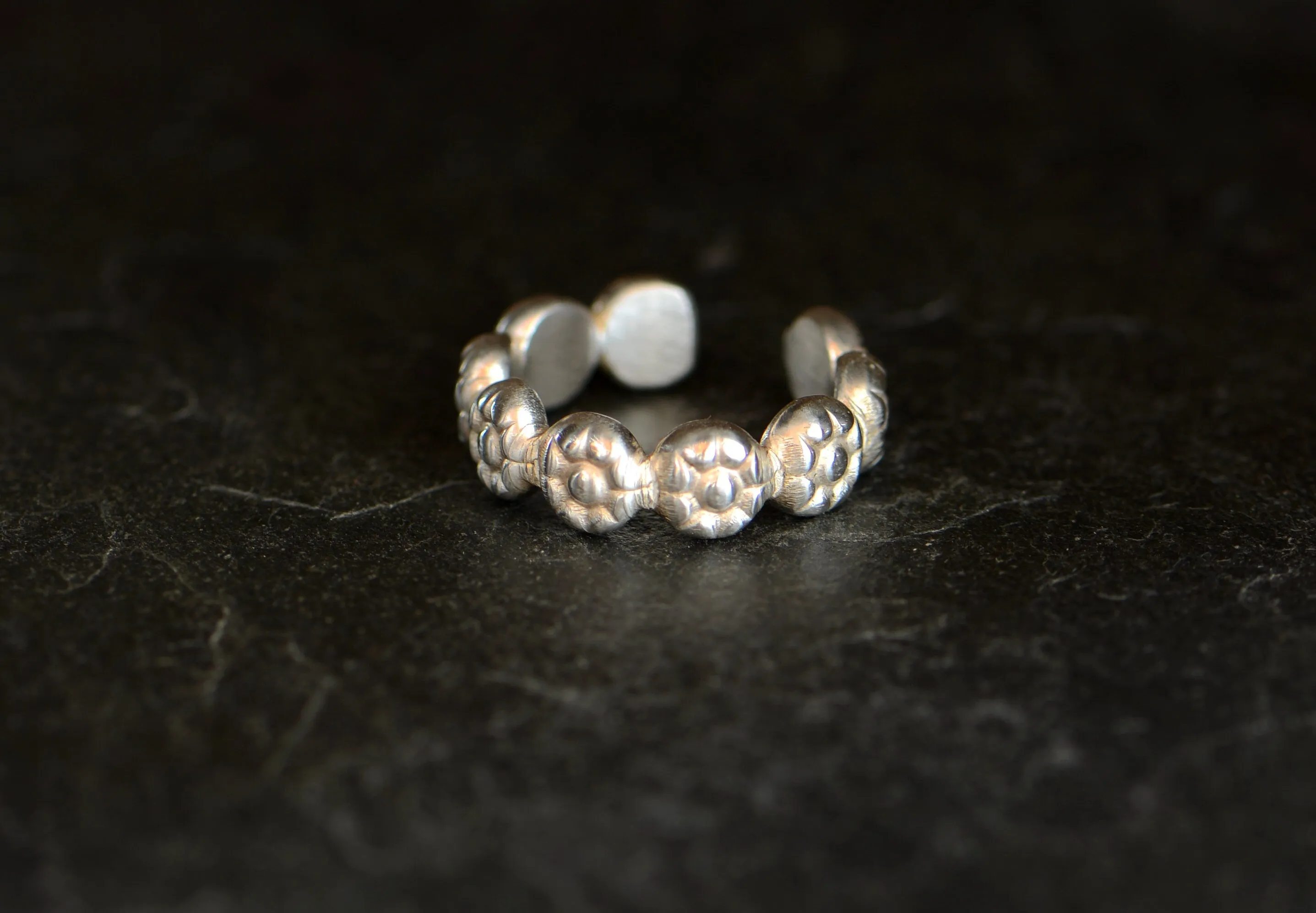 Sterling silver toe ring with flower design