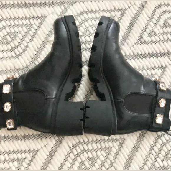 Steve Madden Black Amulet Chunky Rhinestone Studded Boots Size 10M- EUC