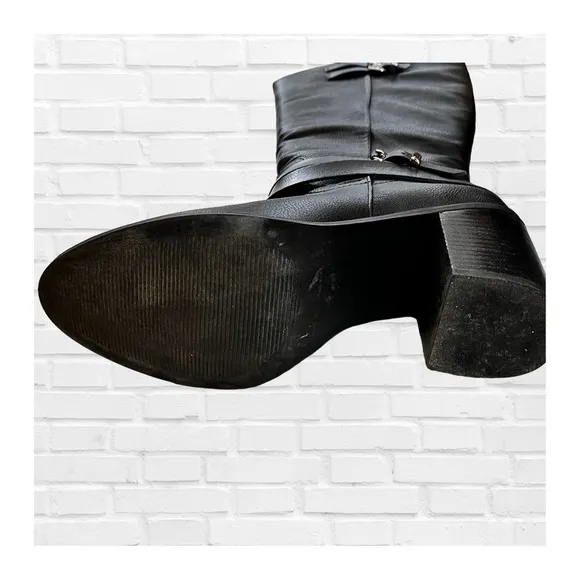 Steve Madden Edrea Black Knee High Boots Harness Buckle Side Zip Size 10