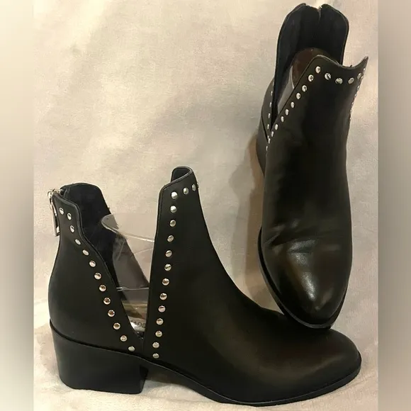 Steve Madden Women’s Conquest Silver Tone Studded Black Ankle Boots Booties