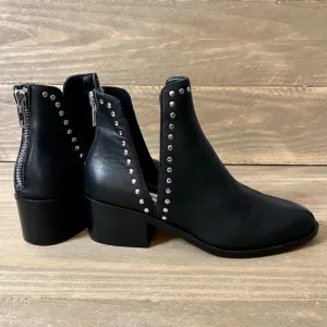 Steve Madden Women’s Conquest Silver Tone Studded Black Ankle Boots Booties