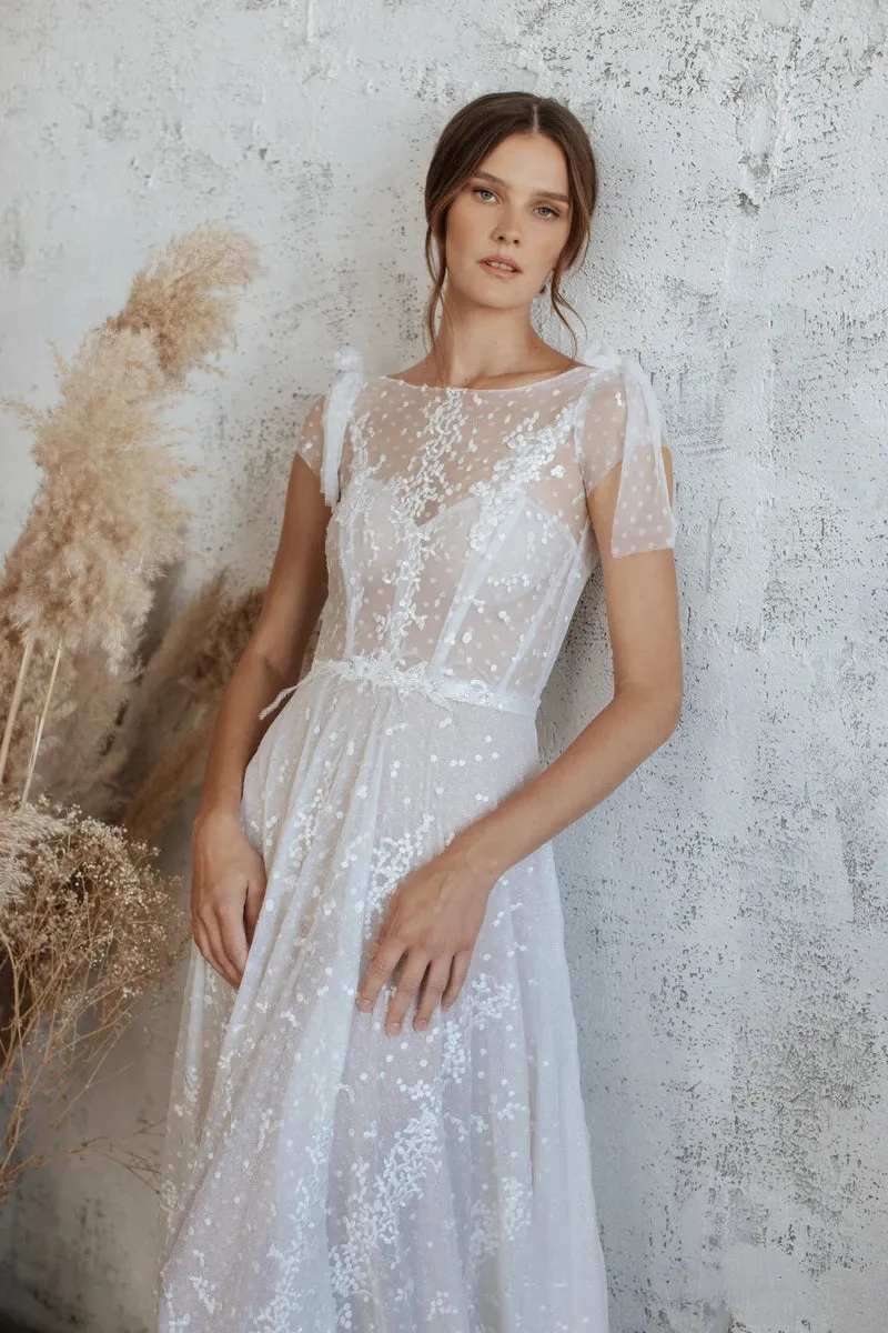 Stunning Tulle Wedding Dress GLORIN