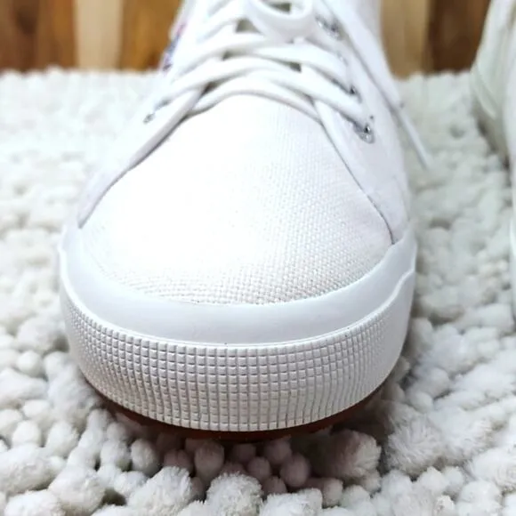 SUPERGA CLASSIC WHITE COOL 😎 SNEAKERS/ NEW BUT HAVE SOME STORE WEAR M/ 13 🔥