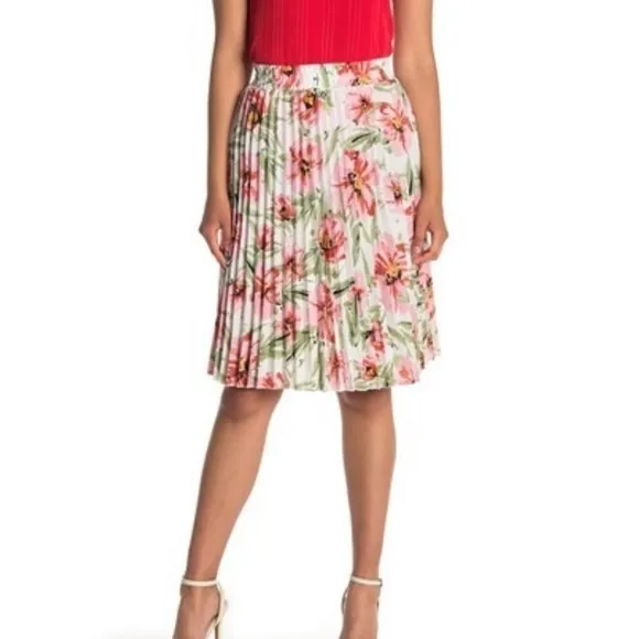 T Tahari Woven Pleated Skirt Vintage