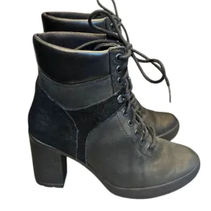 Timberland Women's Heeled Black Leather / Suede Ankle Bootie. Size‎ 7