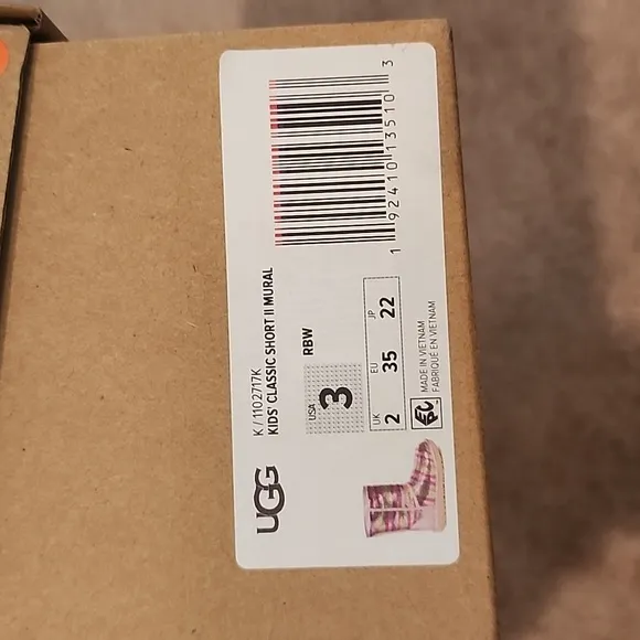 UGG Classic Short Kids Boots