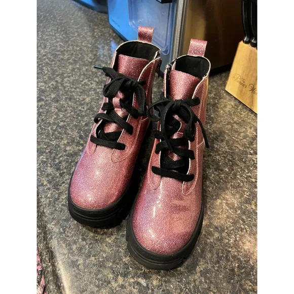 UGG - KIDS ASHTON LACE UP GLITTER ANKLE BOOTS