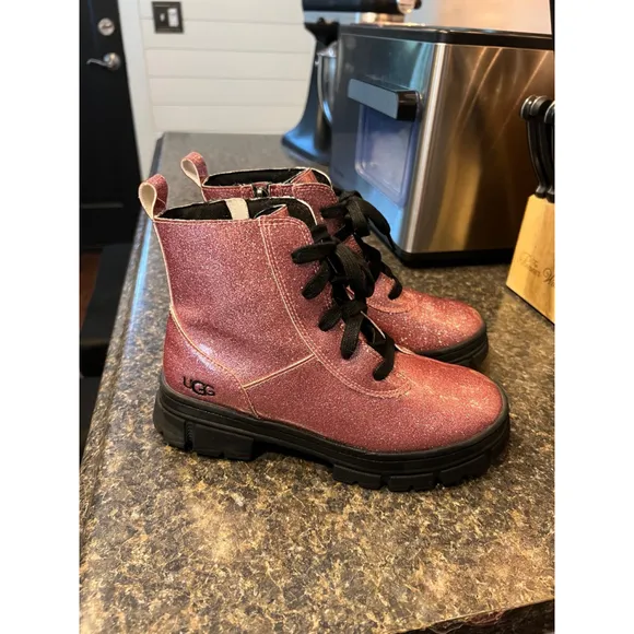 UGG - KIDS ASHTON LACE UP GLITTER ANKLE BOOTS