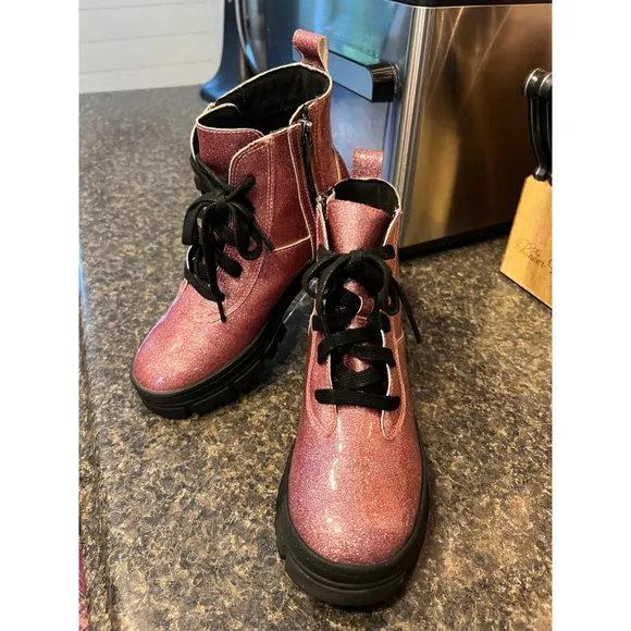 UGG - KIDS ASHTON LACE UP GLITTER ANKLE BOOTS