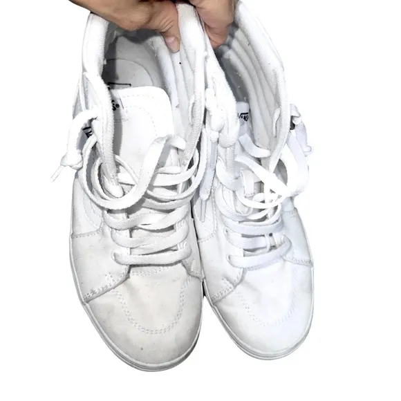 Vans Filmore Hi Boys' Shoe 6 youth