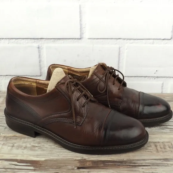 Venturini sz 9.5 brown leather lace up derby