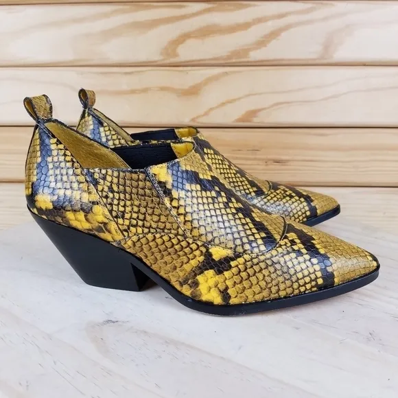 Vince Camuto 6.5 US Jetera Leather Ankle Western Booties Mustard Snakeskin NEW