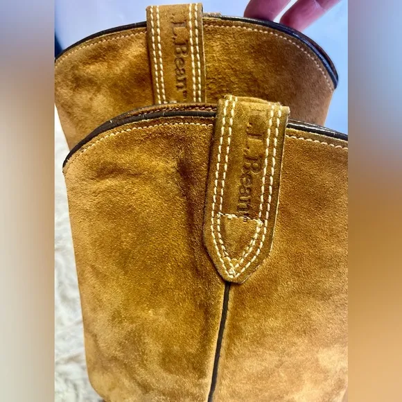 Vintage L.L. Beans Genuine Suede Leather Cowboy Boots by VibramWomen’s Size 7.5