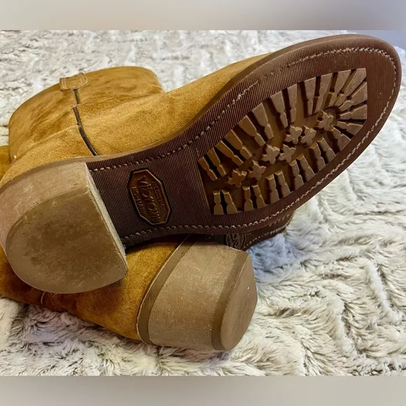 Vintage L.L. Beans Genuine Suede Leather Cowboy Boots by VibramWomen’s Size 7.5