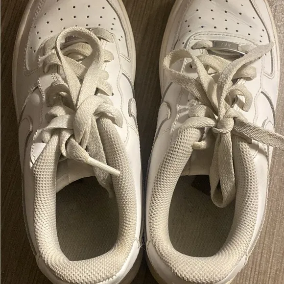 White AF1 Sneakers