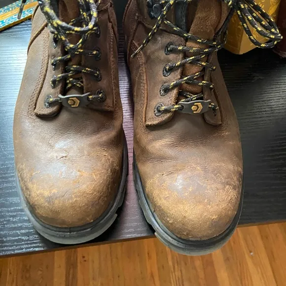 Wolverine carbon toe waterproof leather work boots