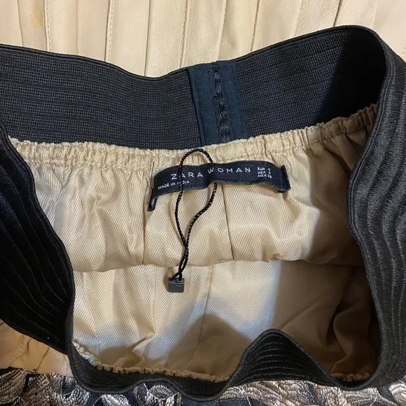 “ZARA” Pleated Lamb Leather Mini Skirt